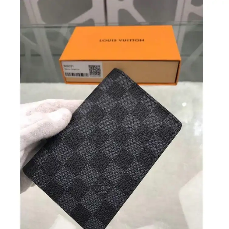 Brother Sam Yupoo 19T1L0031 Bags LV 0823